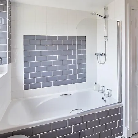 דירה Host & - 2, 15 Prospect Hill