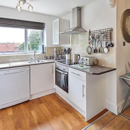 Host & - 2, 15 Prospect Hill Appartamento *